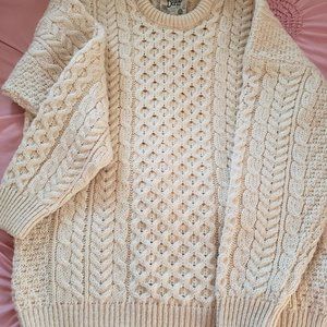 Carraig Donn Fisherman's cable knit wool sweater / size Large